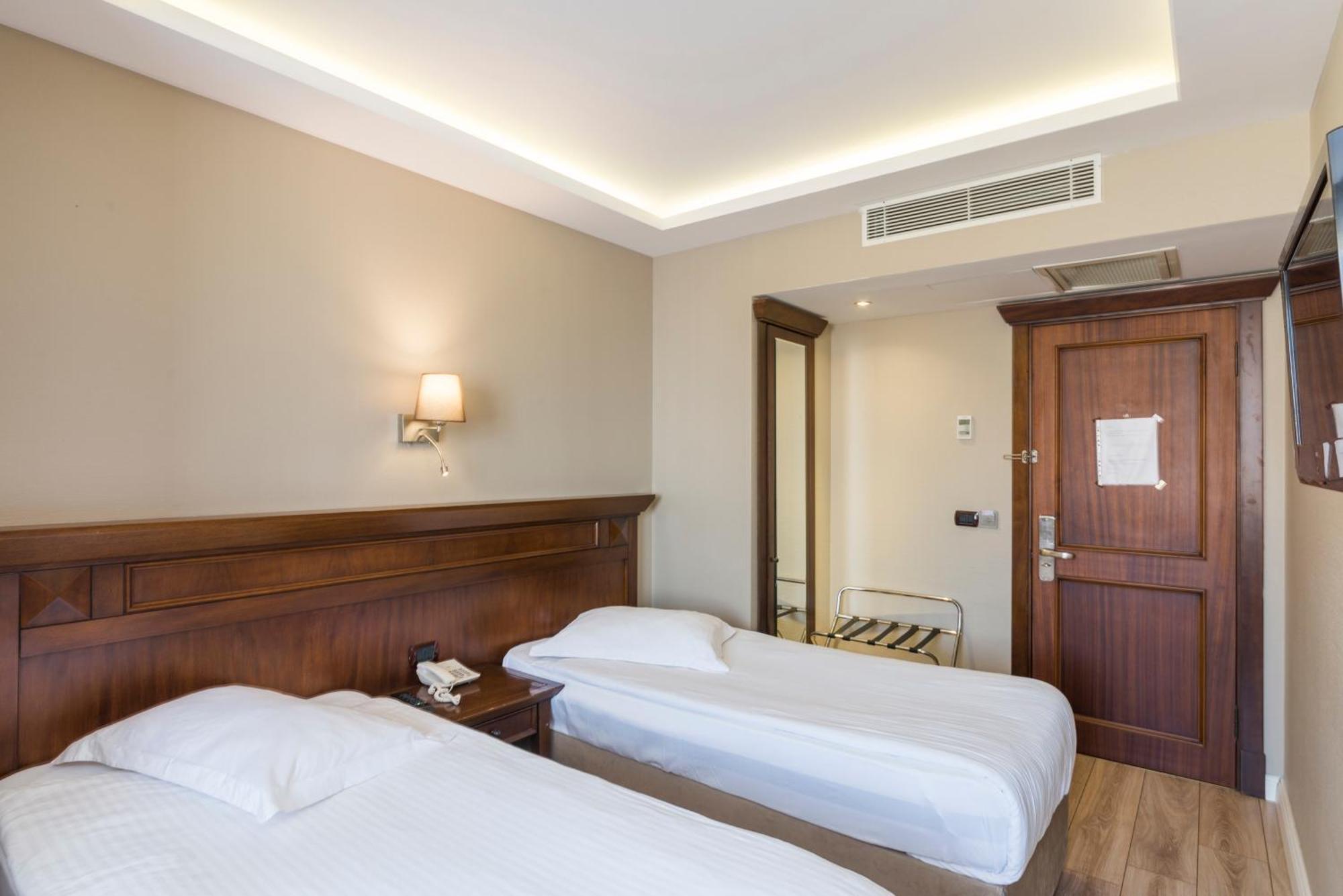 Semsan Hotel Istanbul Eksteriør billede
