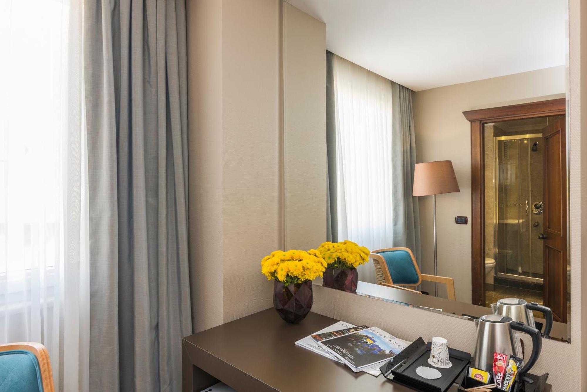 Semsan Hotel Istanbul Eksteriør billede