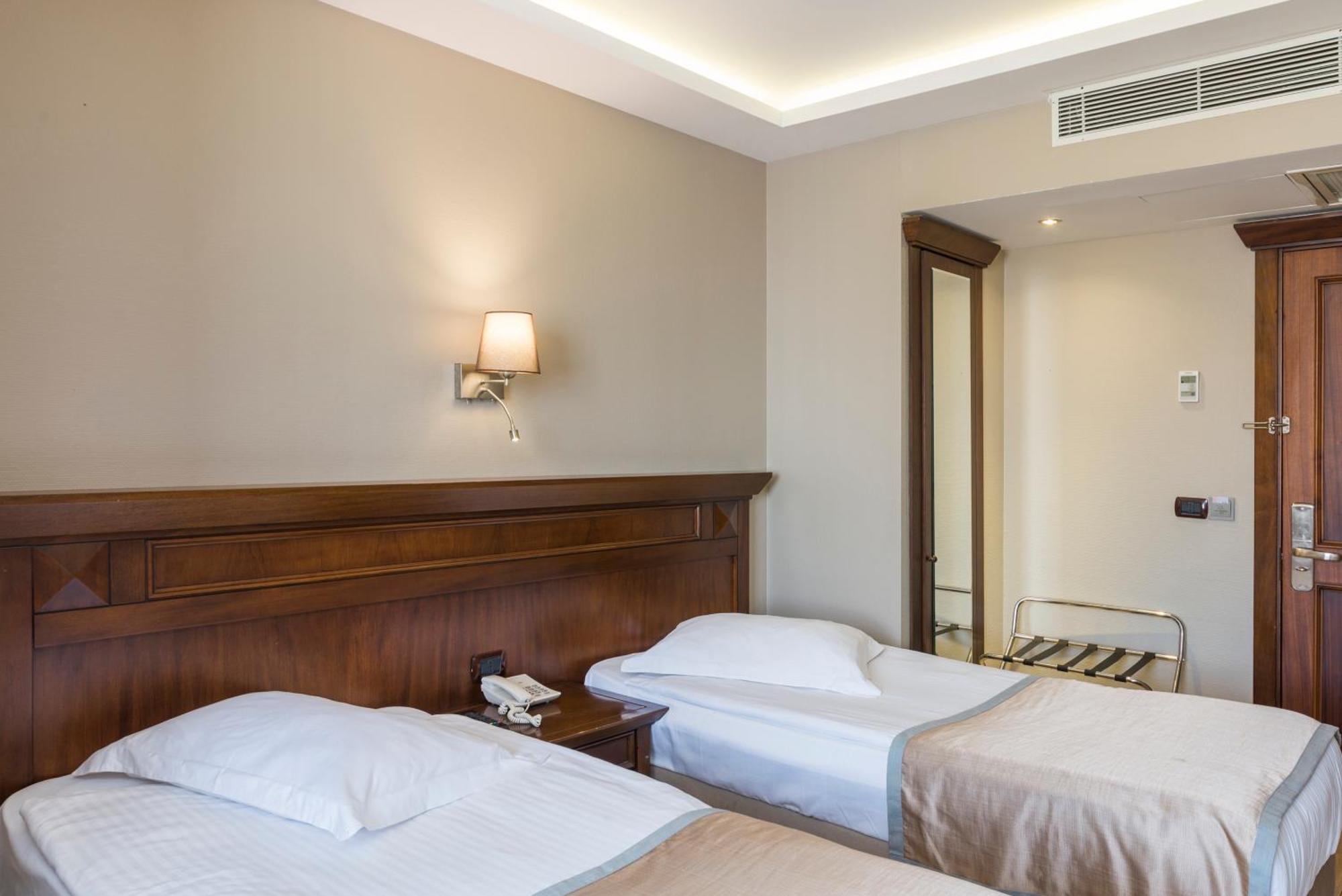Semsan Hotel Istanbul Eksteriør billede